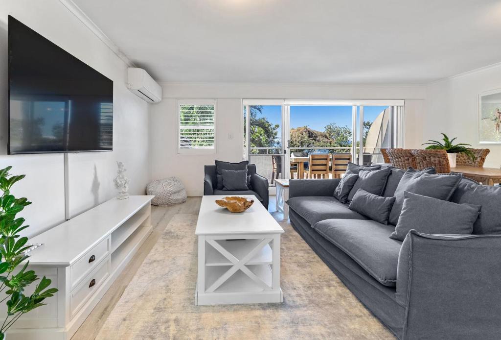 Sunshine Beach Apartment | 1 The Beach House Apts Direct Beach Access Sorry Temporarily Unavailable