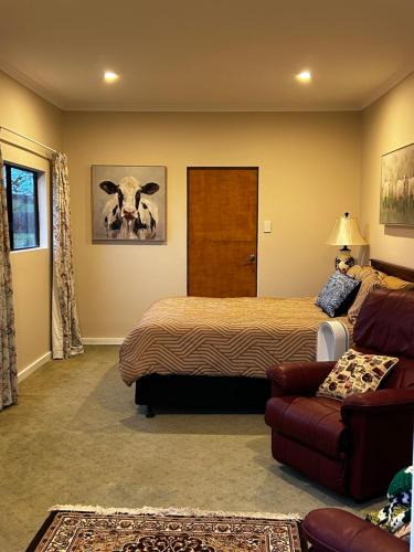 Westbury Bed & Breakfast | 105 Mary St Westbury