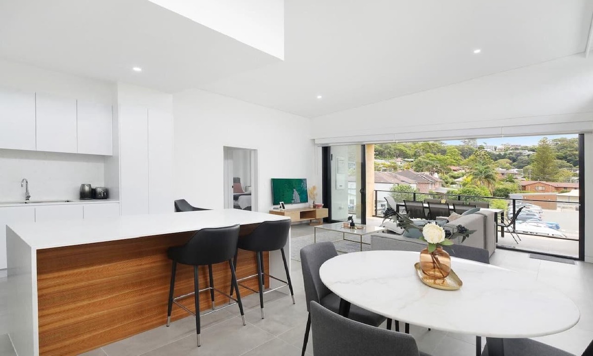 Terrigal Apartment | #15 THE ASH APARTMENTS | Close to beach | Accom Holidays