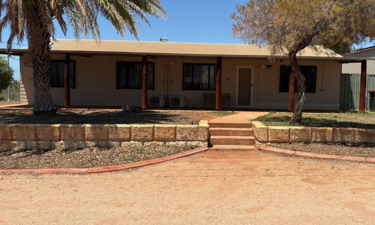 Exmouth House | 2 Keillor Place - Four bedroom