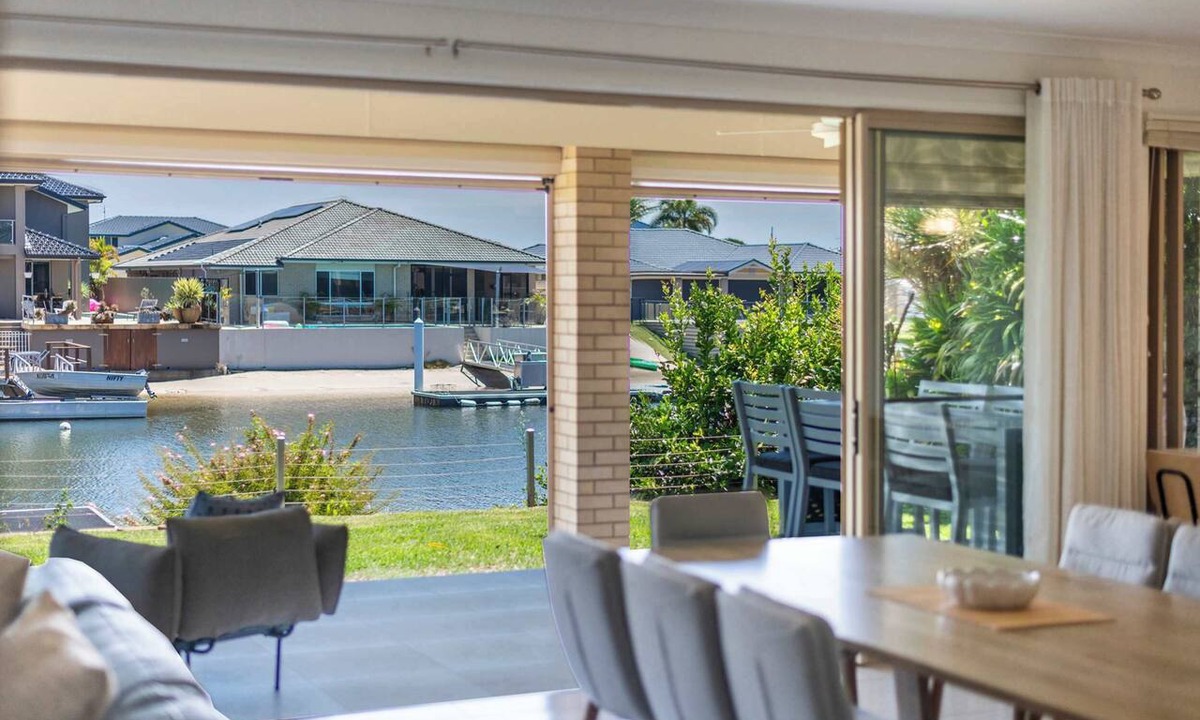 Yamba House | 20 Taine - Oceanstays - Pet-Friendly Waterfront Escape with Fireplace