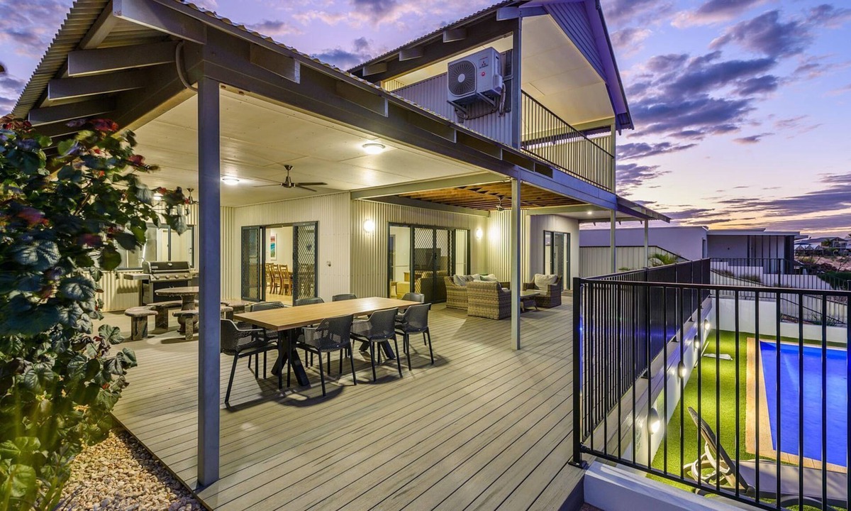 Exmouth House | 26 Gnulli Court - Four Bedroom Marina House with Pool*