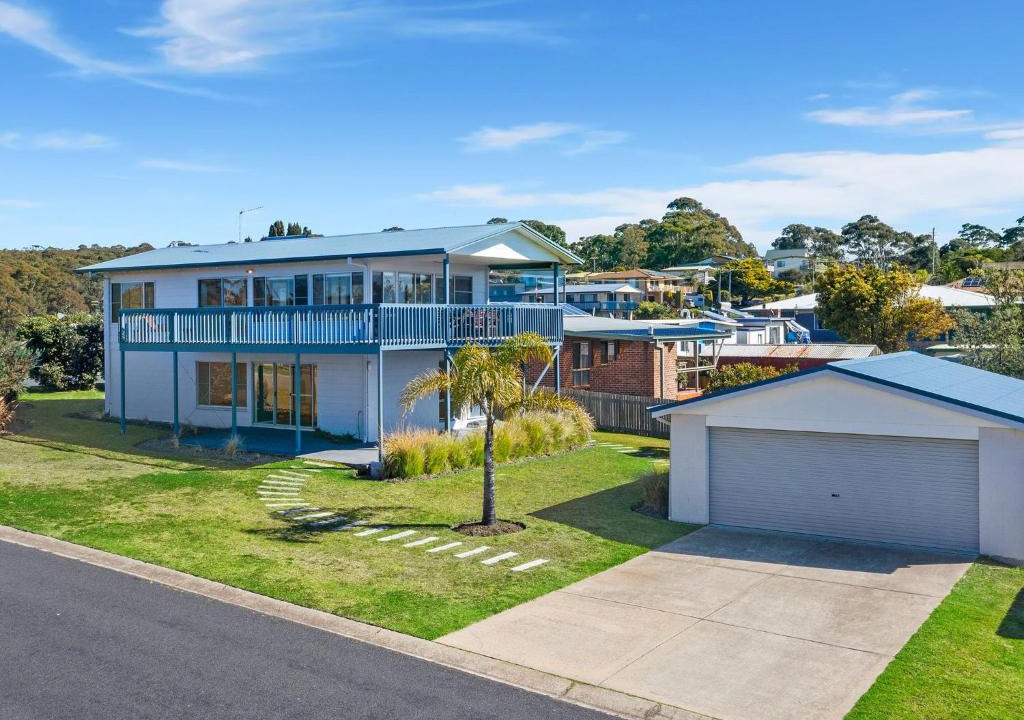 Dalmeny House | 27 Harrison Street Dalmeny