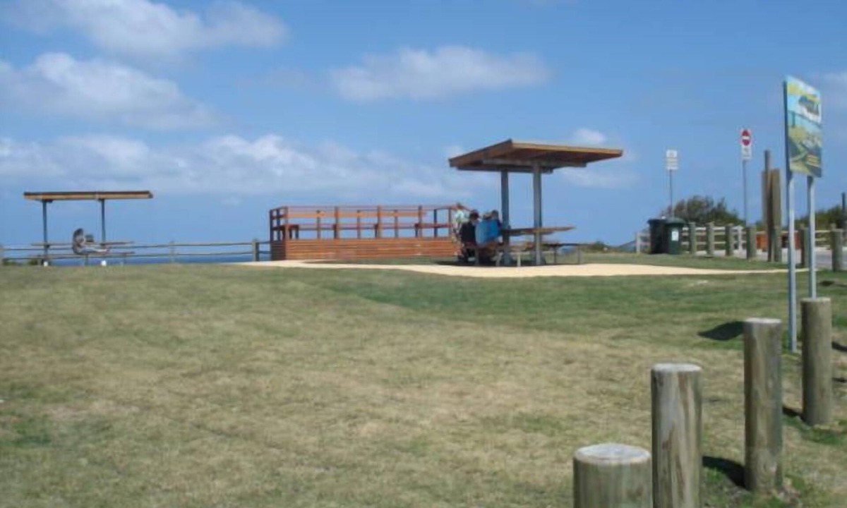 Boomerang Beach House | 5 Boomerang Drive - located at Boomerang Beach