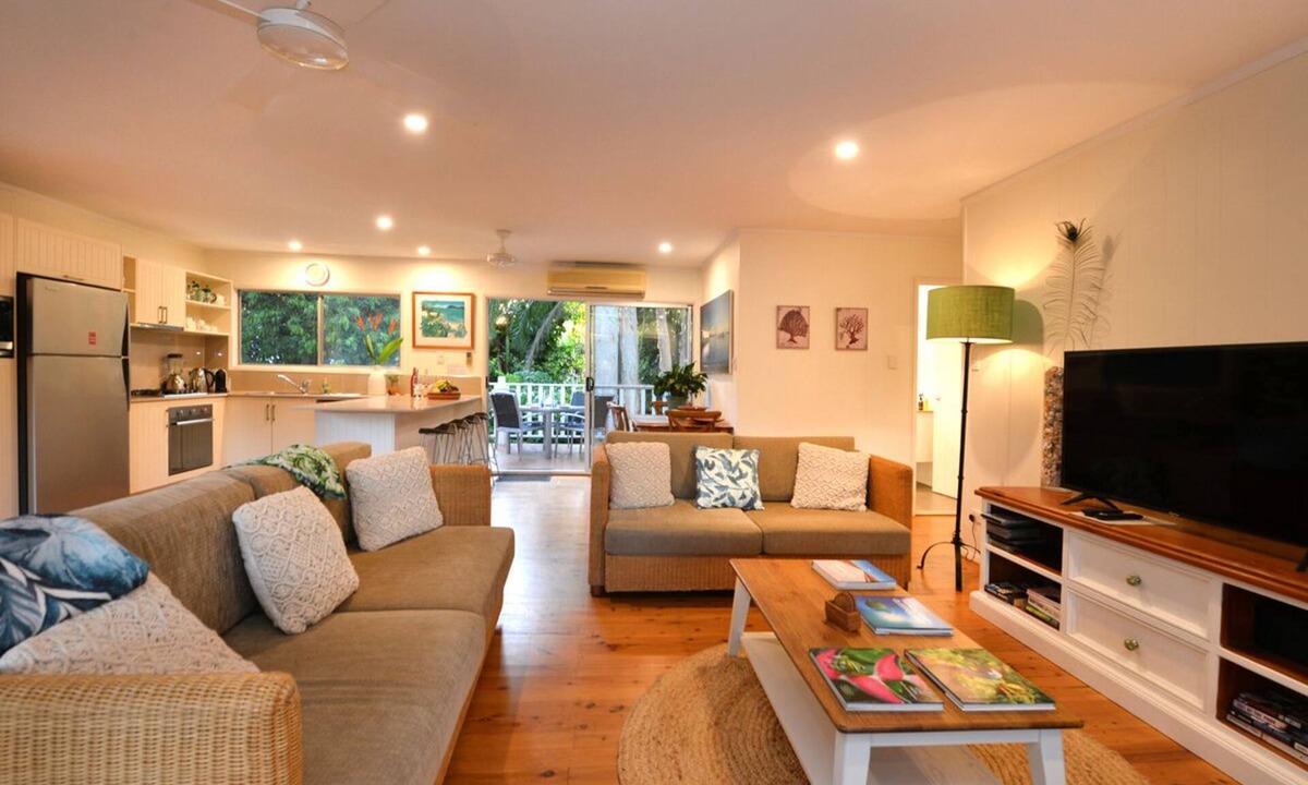 Port Douglas House | 5 Solina Close - 3 Bedroom House by the Beach