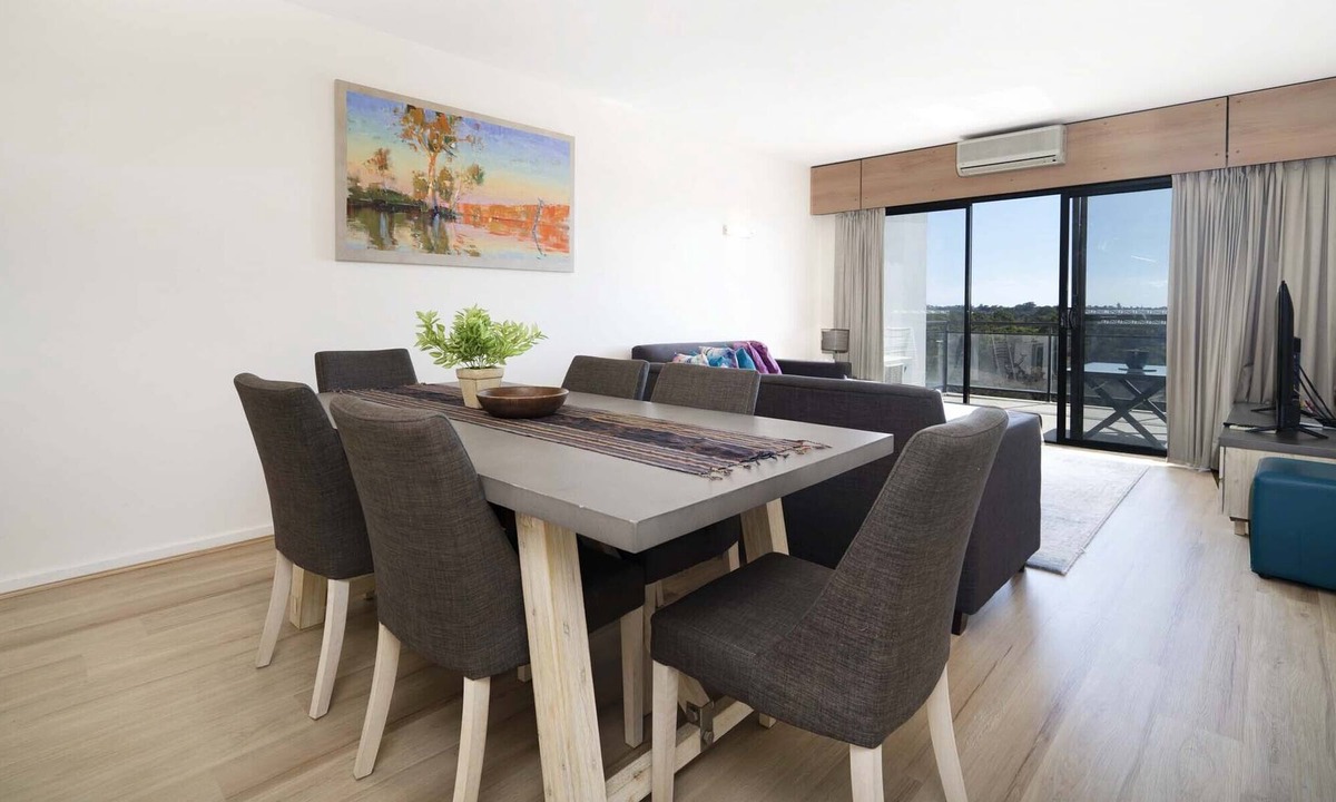 Ascot Apartment | 507 High Family Heaven breathtaking views, pool, parking