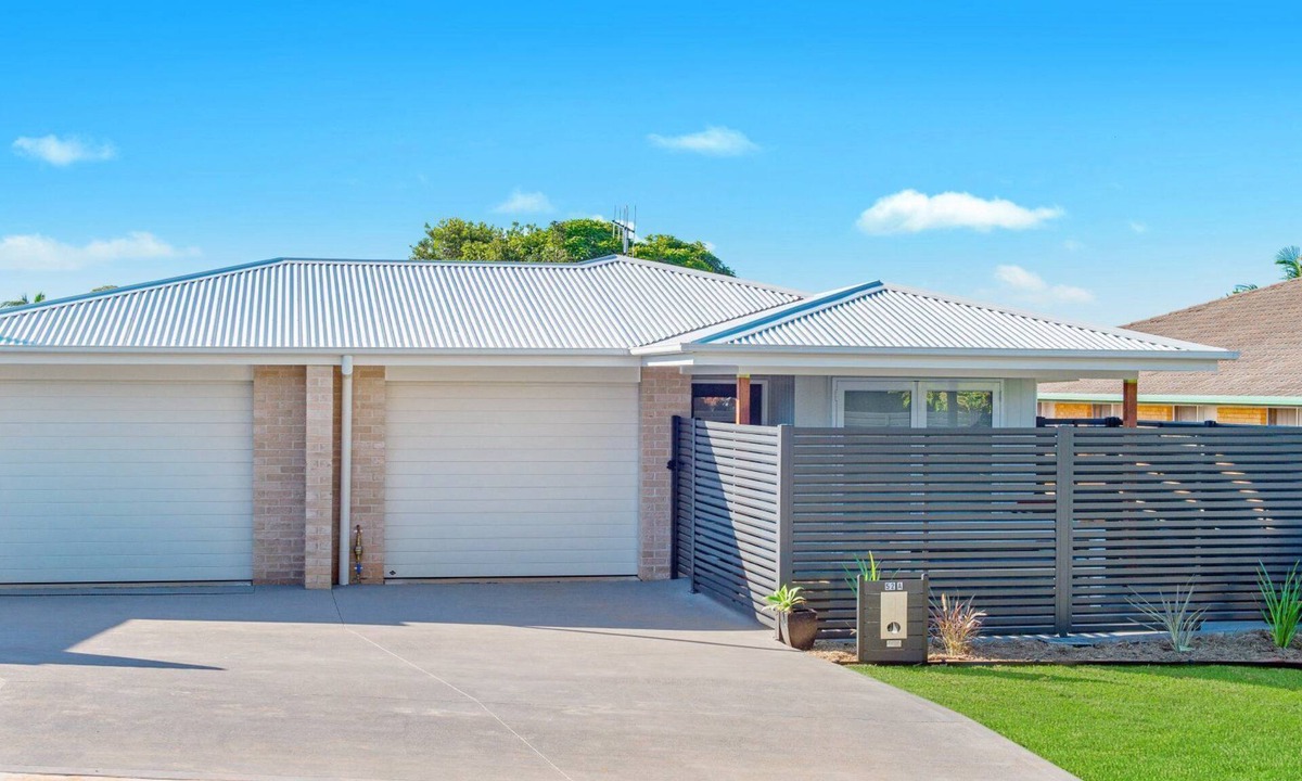 Port Macquarie House | 52A Chalmers Street Flynns Beach