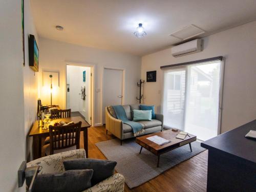 Penola Apartment | A Coonawarra Experience