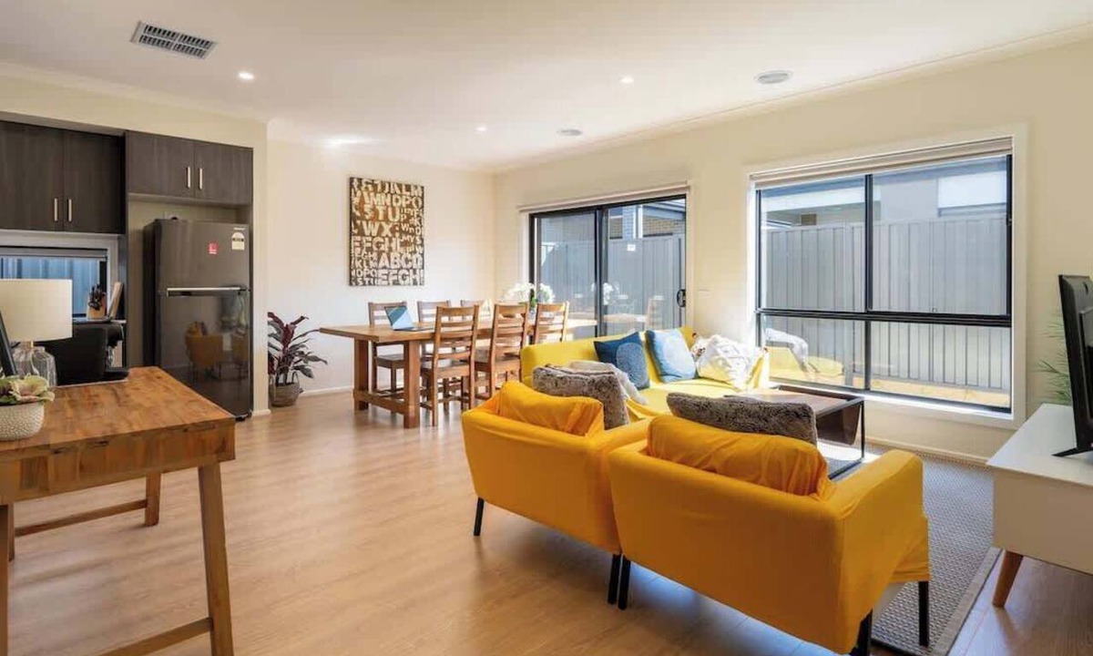 Clyde North House | A homely house in Clyde North