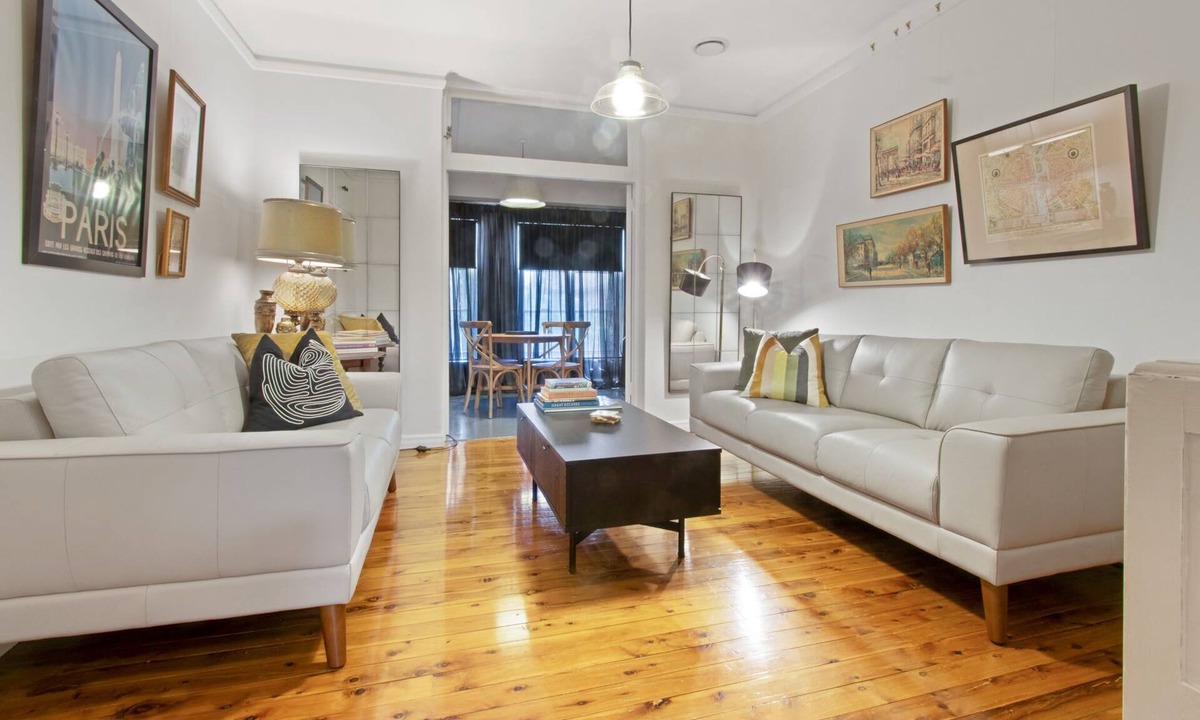 Wagga Wagga Apartment | A La Maison - CBD Location, Parisian Influence