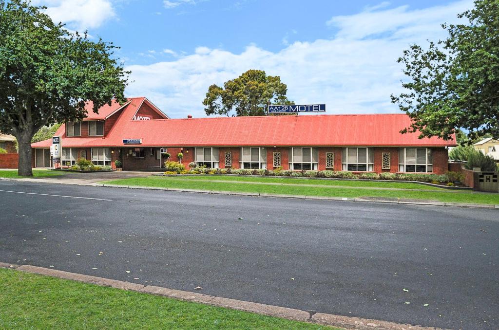 Hamilton Hotel | AAt 28 Goldsmith Motel