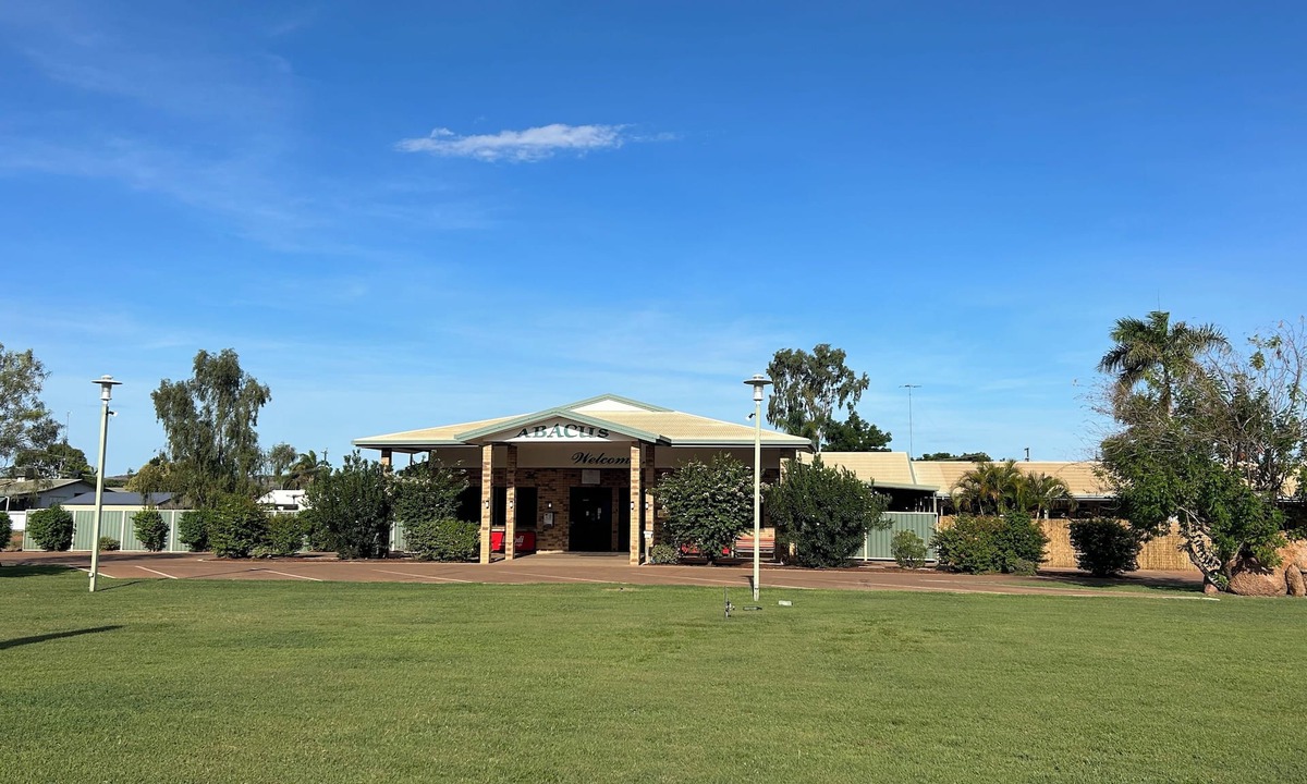 Soldiers Hill Hotel | Abacus Motel