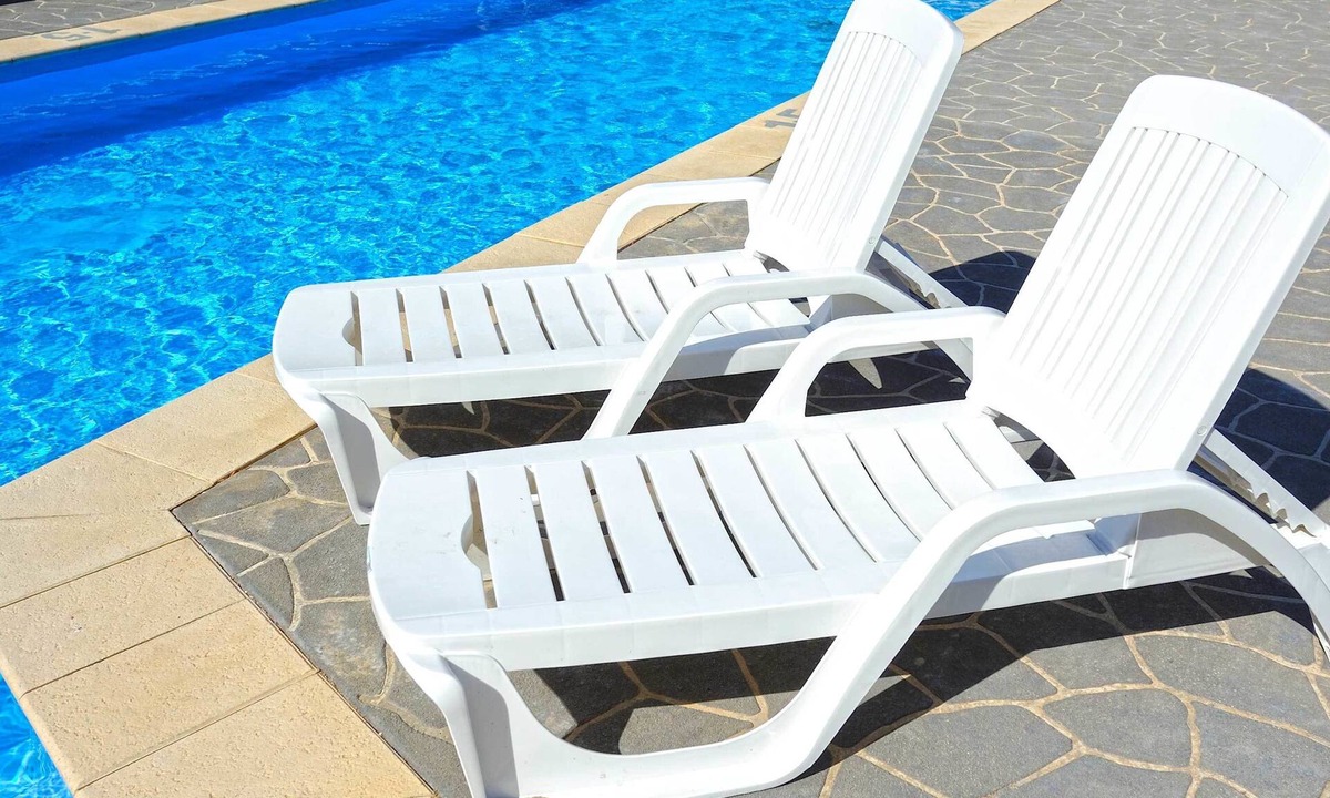 Tarcoola Beach Hotel | Abrolhos Reef Lodge
