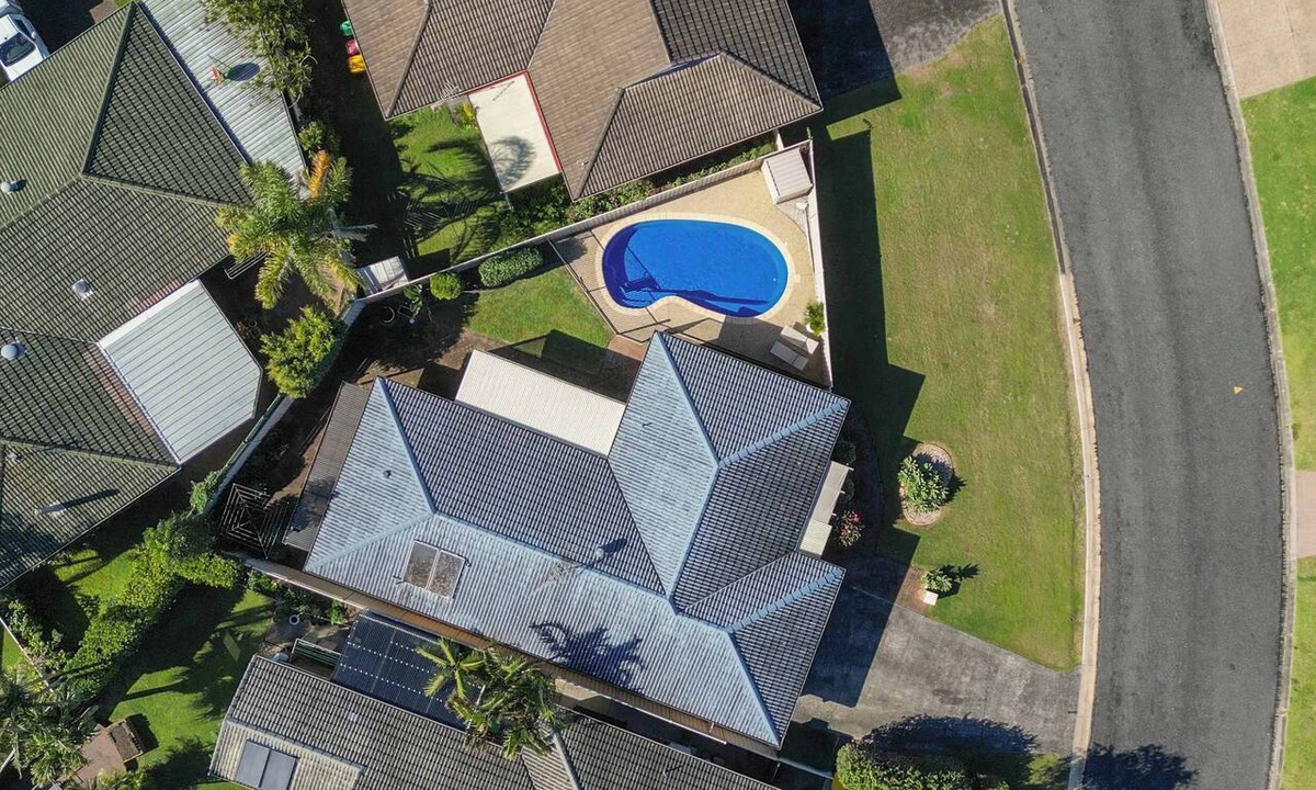 Yamba House | Admiral's Haven- Oceanstays- Pet Friendly with a Pool