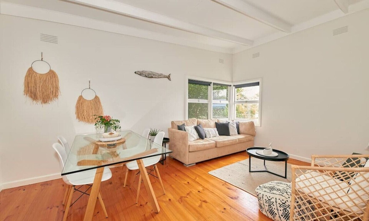Surf Coast House | Adorable beach shack in the heart of Aireys Inlet