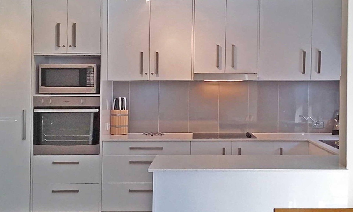 Shoal Bay Apartment | Adriana, 3/83 Ronald Avenue - unit with a backyard