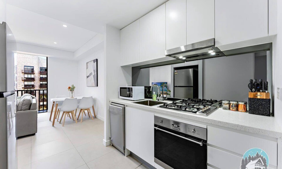 Rosebery Apartment | Aircabin - Rosebery - Stylish Large - 1 Bed Apt