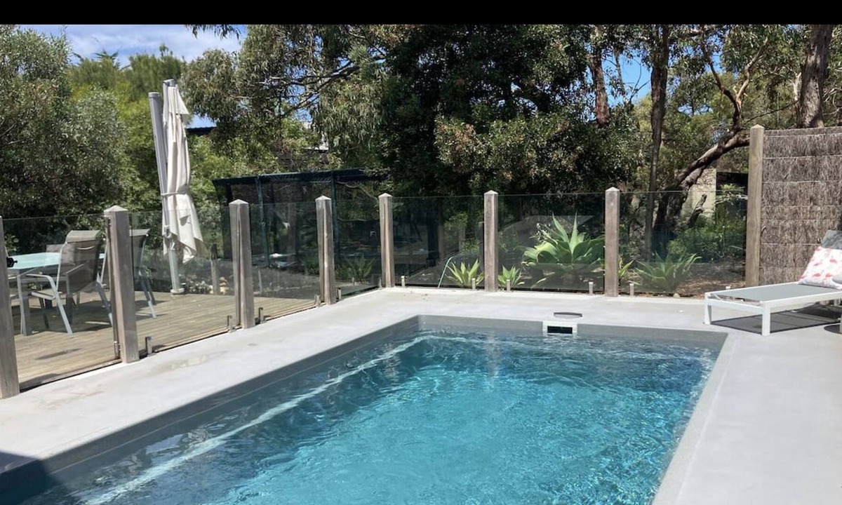 Aireys Inlet House | Aireys Inlet heated Pool Side bliss