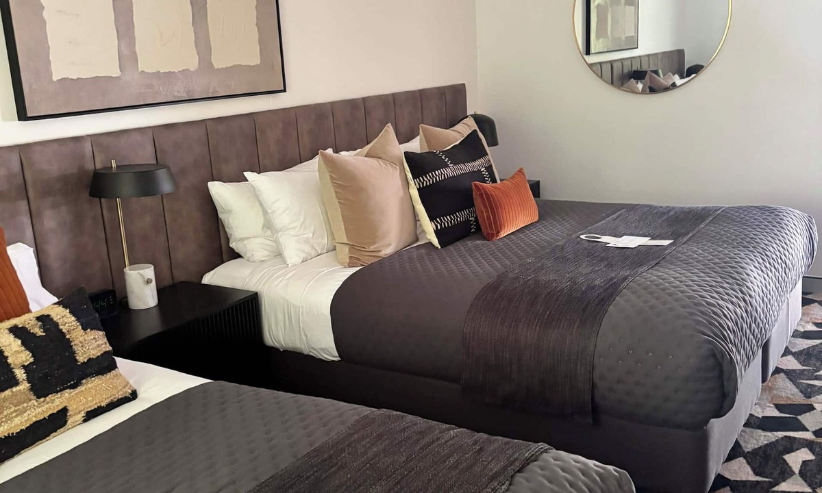 Alexandra Hills Hotel | Alexandra Hills Hotel Suites