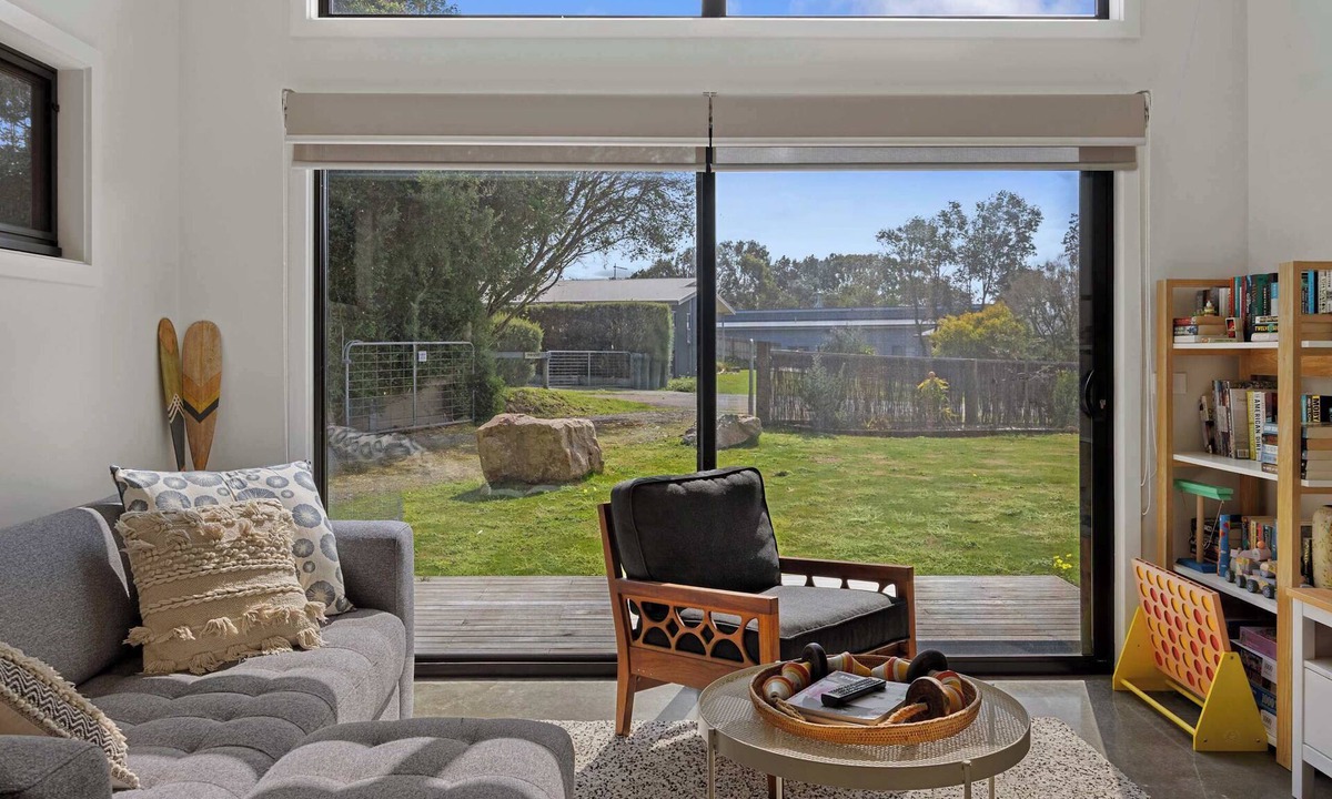 Sandy Point House | Allgood House Summary