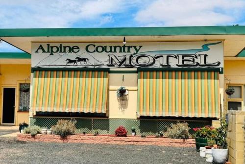 Pine Valley Hotel | ALPINE COUNTRY MOTEL 4mile