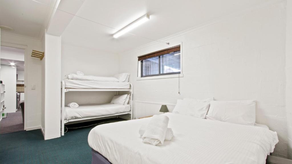 Hotham Heights House | Alpine Heights 11B