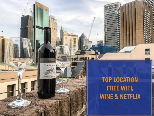 The Rocks Apartment | Amazing place to stay in the heart of the rocks