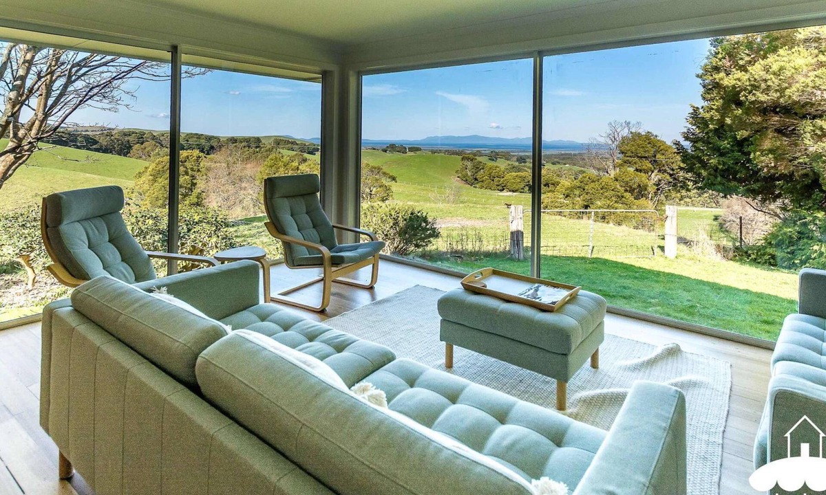 Foster House | Ameys Ridge Stay 3 Pay 2 Winter Special