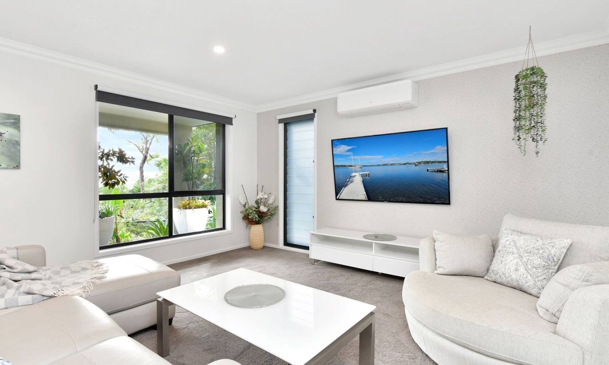 Nelson Bay Apartment | Anaka Retreat - Charming Holiday Home in Nelson Bay