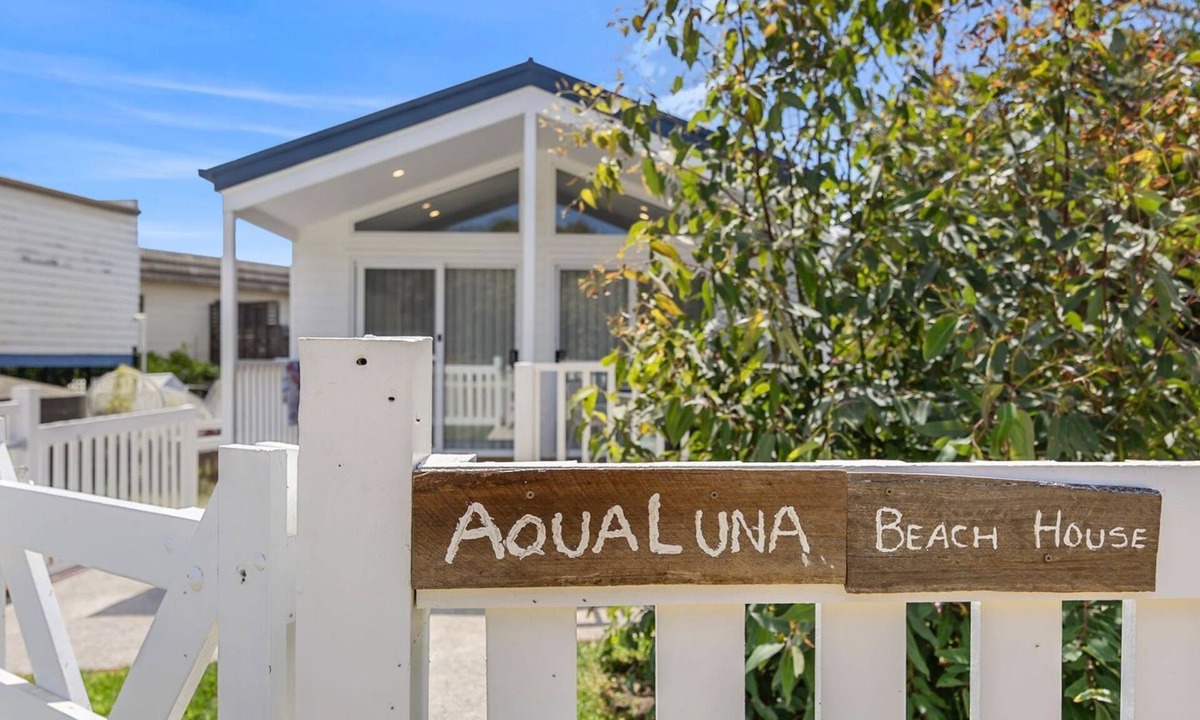 Surf Coast Cabin | AquaLuna Beach House