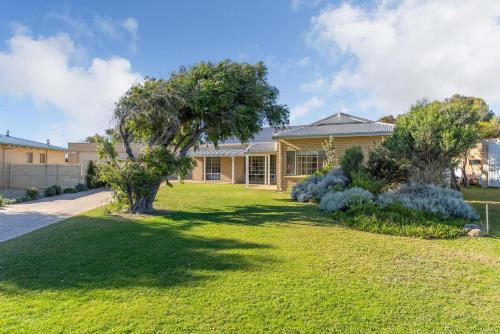 Lancelin House | Ayres Escape