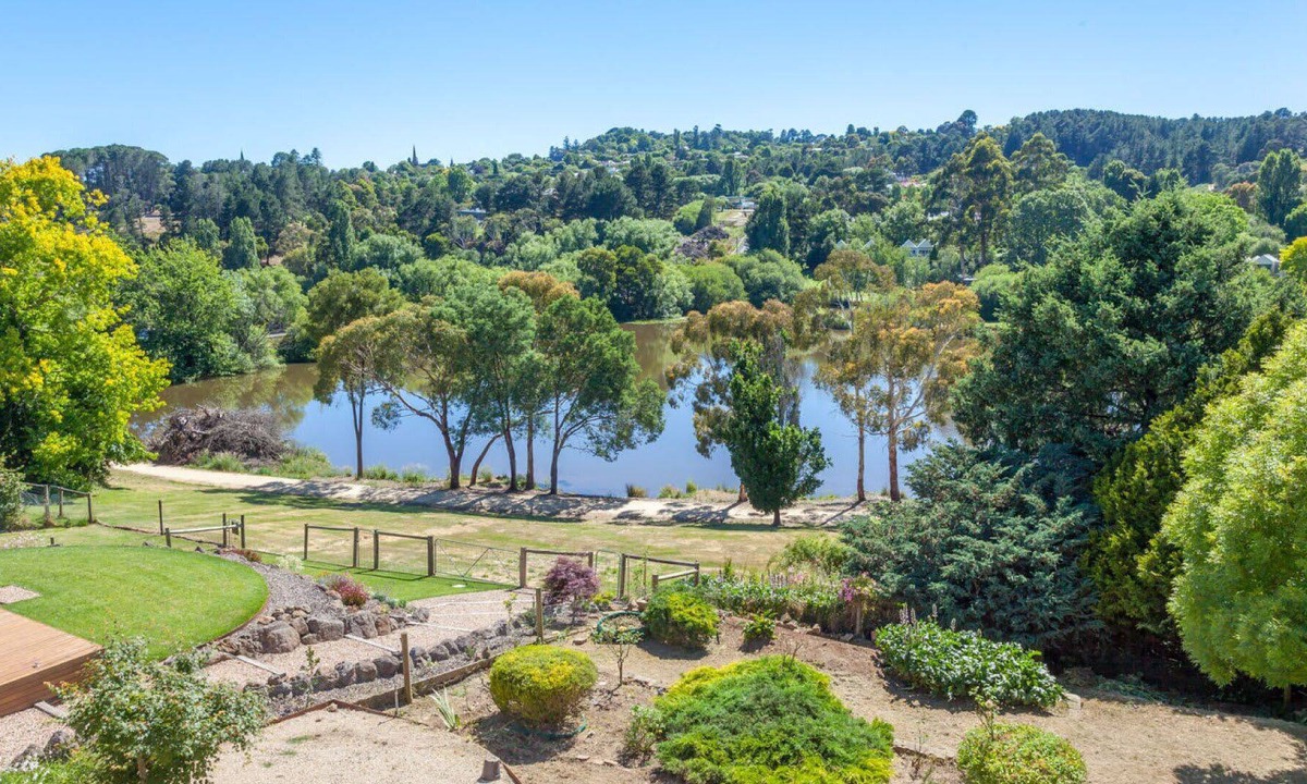 Daylesford Apartment | Balconies Lakeside | Studio Apartment 3