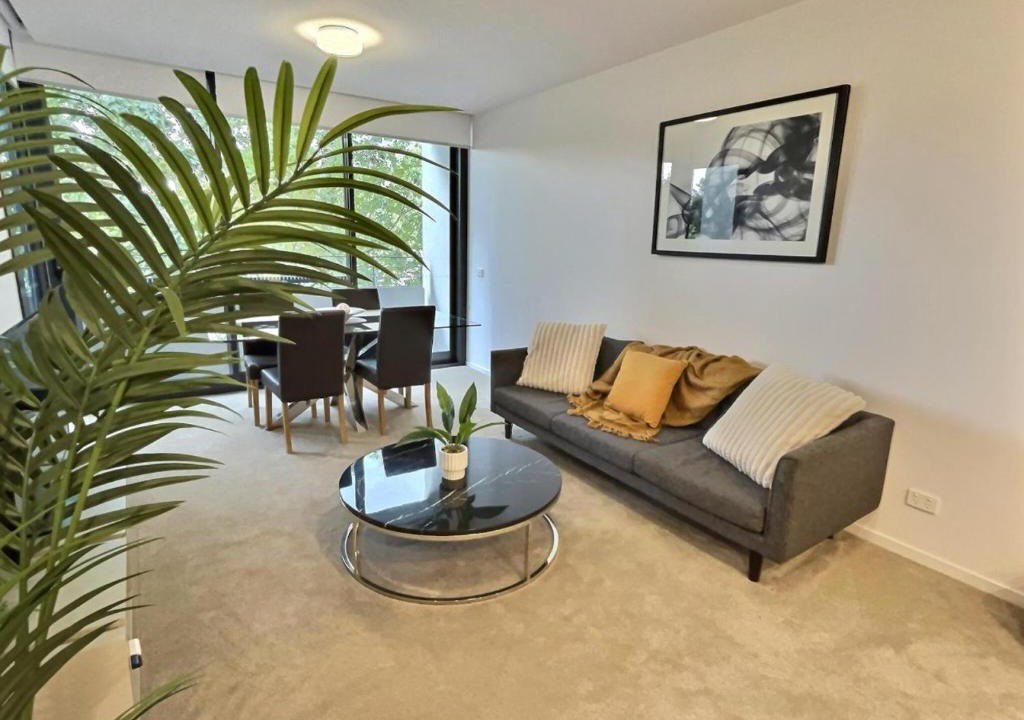 Belconnen Apartment | Balcony Apt with 1 Bedroom