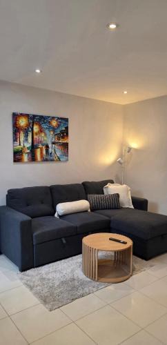 Mosman House | Balmoral Retreat, Balmoral Beach, Mosman