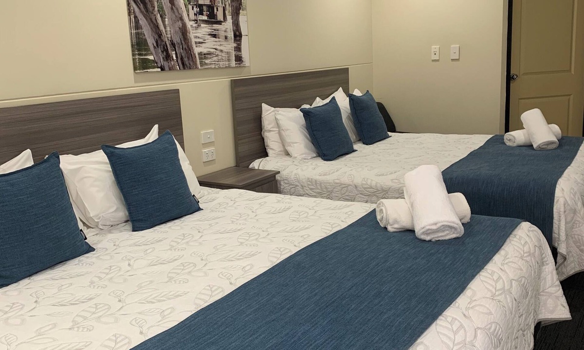 Balranald Hotel | Balranald Club Motel