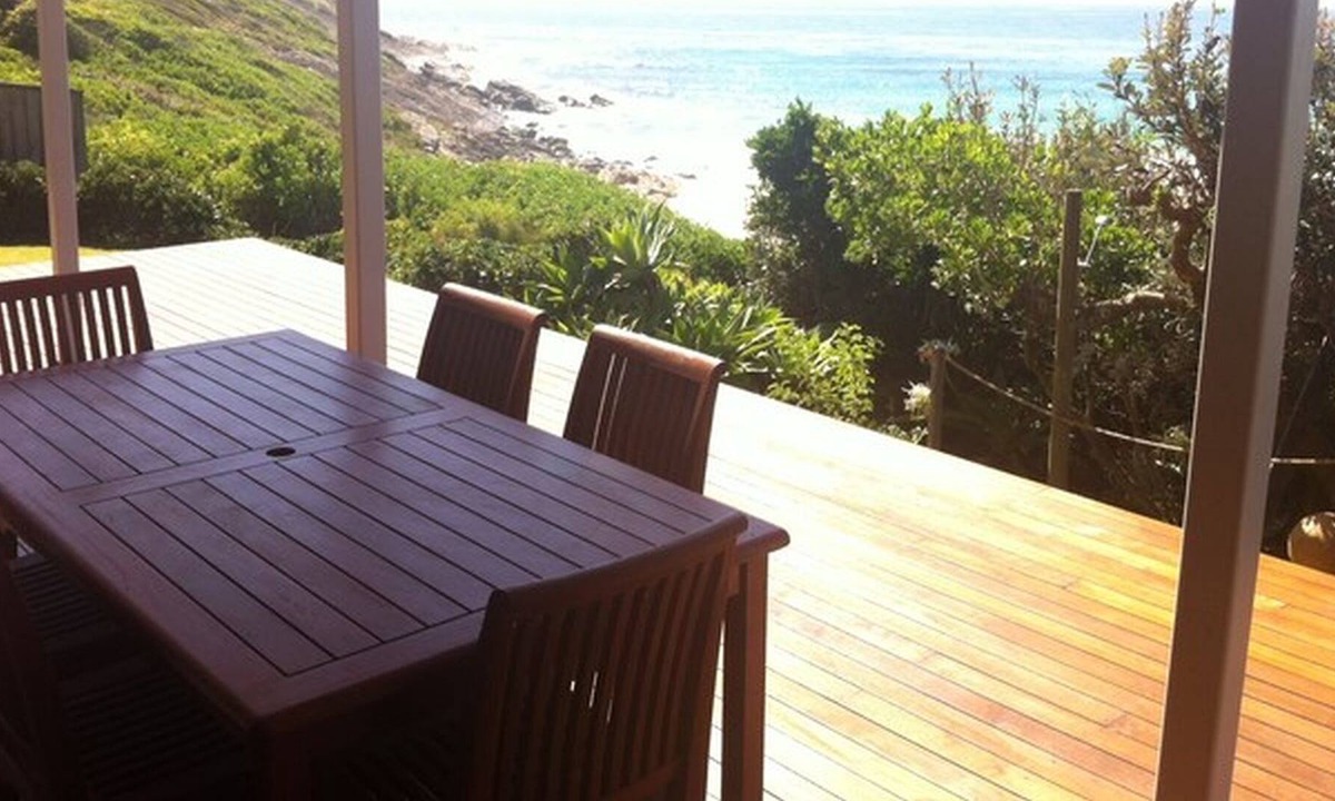 Blueys Beach House | Bangalee - Byo Linen - Blueys Beach