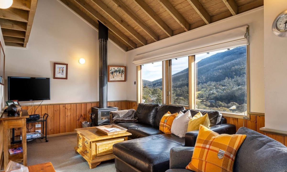 Thredbo House | Banjo 4 - Two Bedroom & Loft Townhouse with mountain views