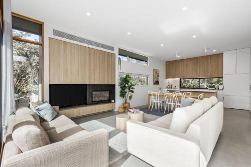 Point Lonsdale House | Banksia Coastal Retreat