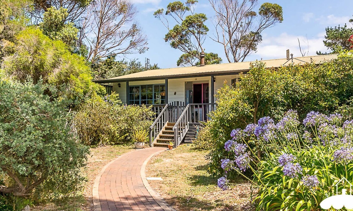 Yanakie House | Bass Strait Breeze Stay 3 Pay 2 Winter Special