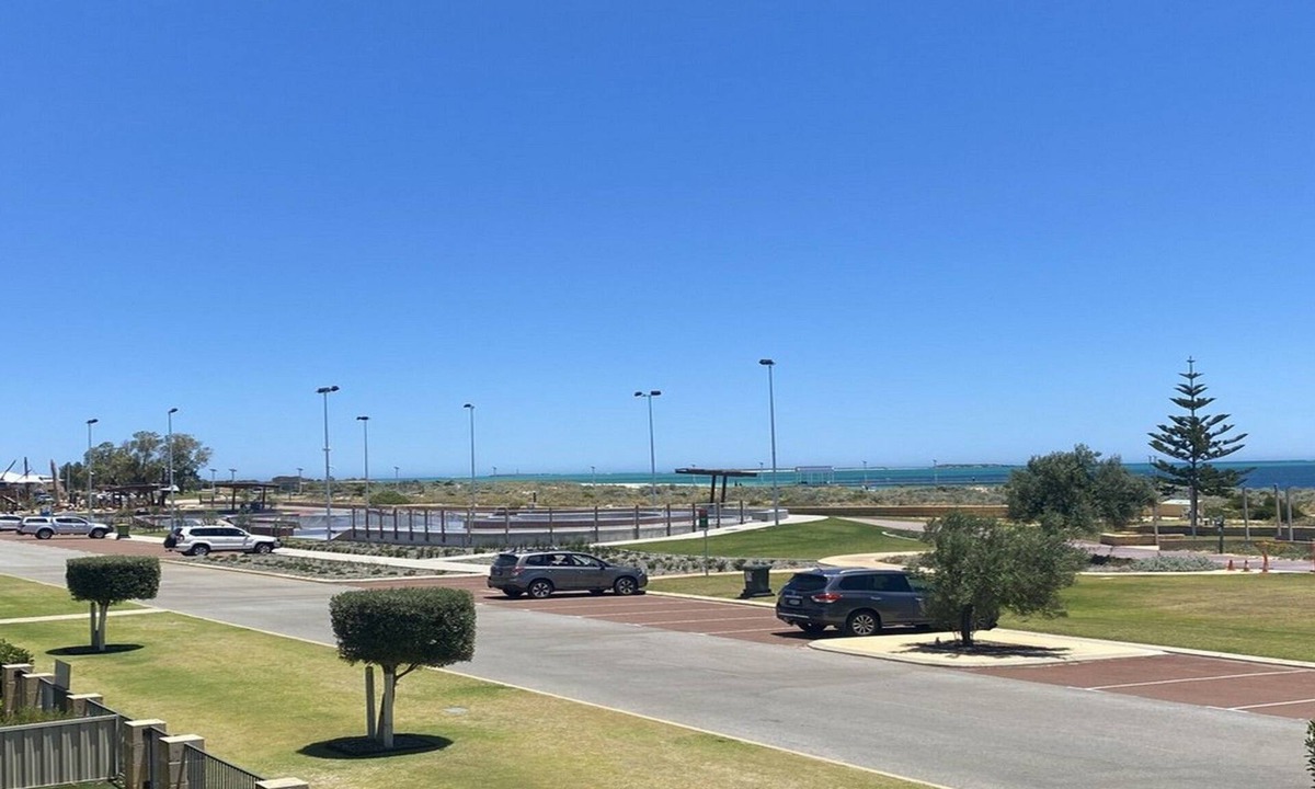 Jurien Bay Villa | Bay Dreamer, Unit 8 Seafront Estate