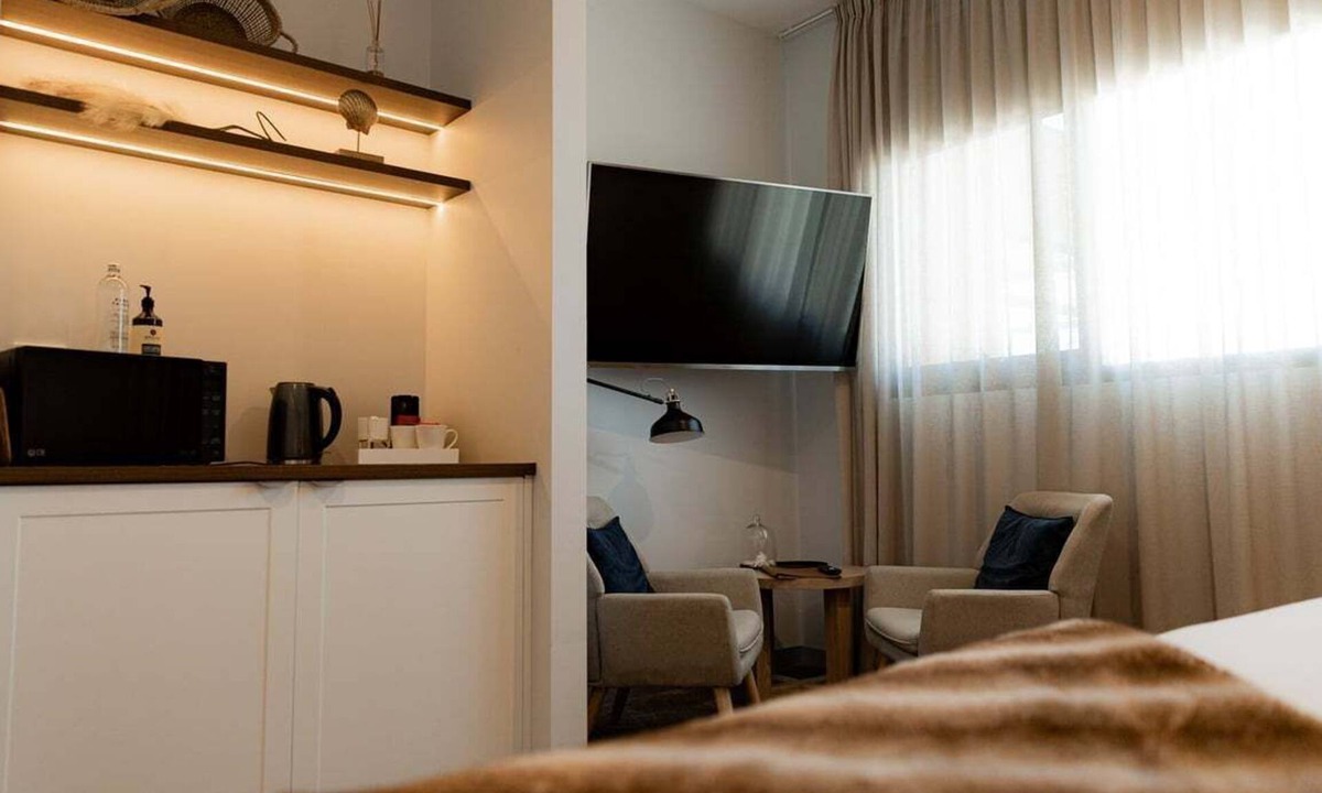 St Helens Apartment | Bay of Fires Holiday Suites ~ Suite 7