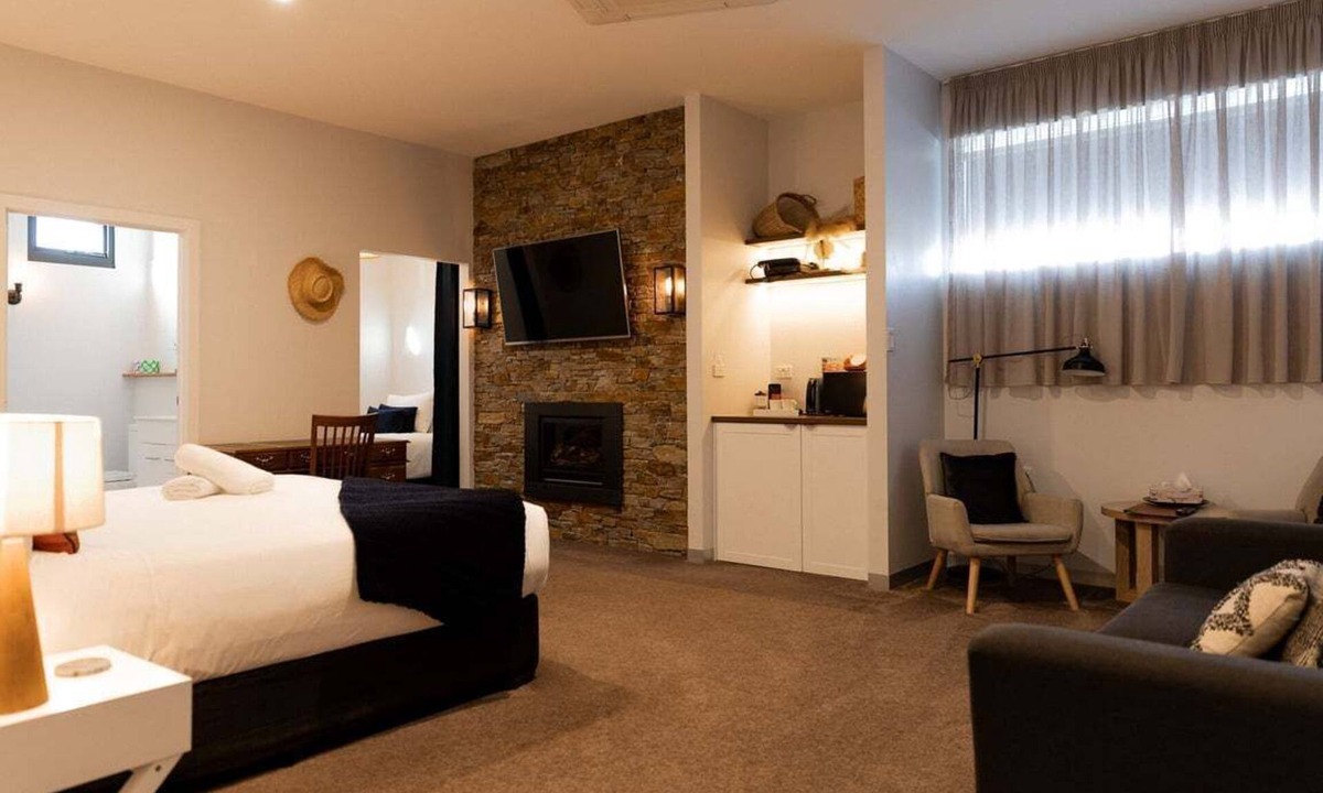 St Helens Apartment | Bay of Fires Holiday Suites ~ Suite 9