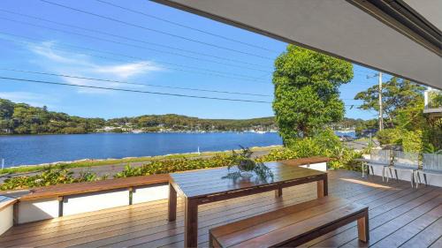 Killcare House | 'Bayside Beauty' by HolidayCo