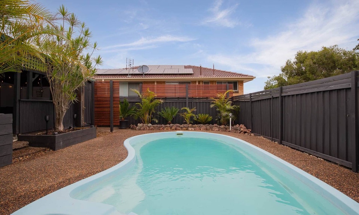 Warners Bay House | Bayview Retreat Warners Bay