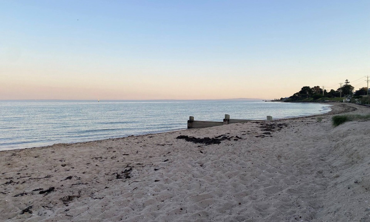 Indented Head House | Beach House 200m from the water