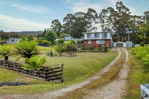 Adventure Bay House | Beach House at Quiet Corner