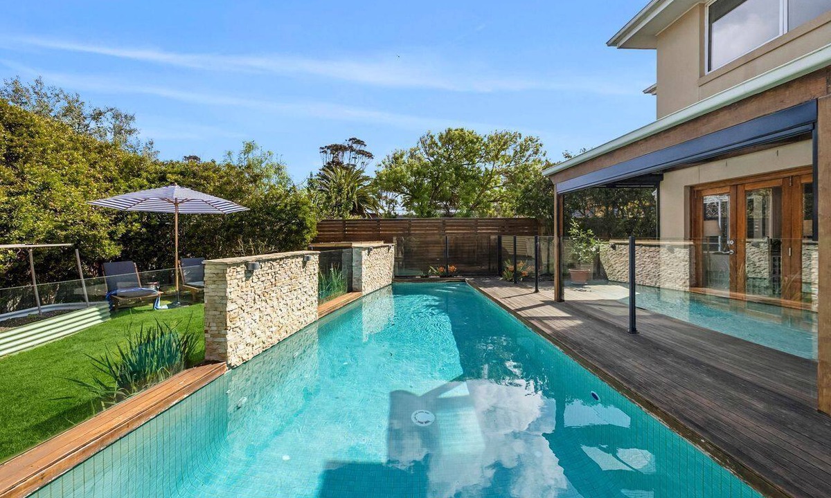 Torquay House | Beach Living Bliss