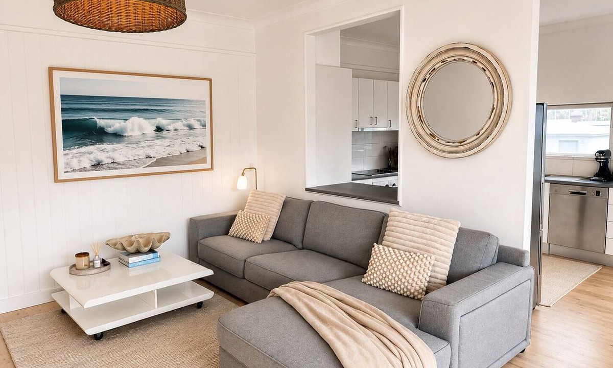Tathra Apartment | Beach side Apartment, situated just across the road from Tathra’s main beach