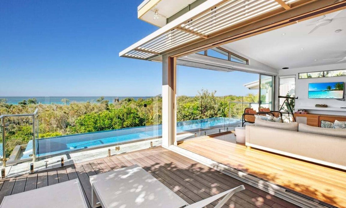 Peregian Beach House | Beachfront Bliss @ Peregian Beach