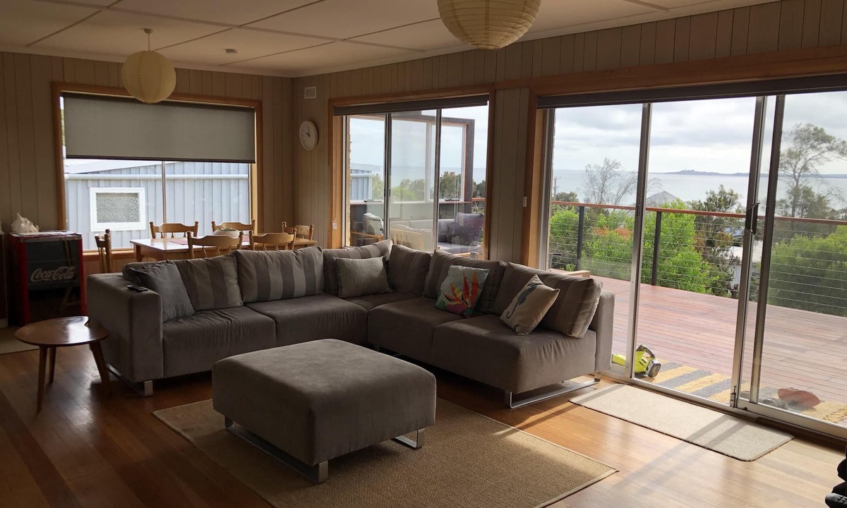 Greens Beach House | Beachside Beauty - perfect holiday getaway